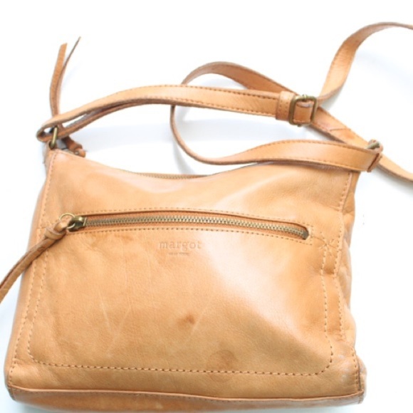 Margot leather cross body bag - Picture 9 of 13